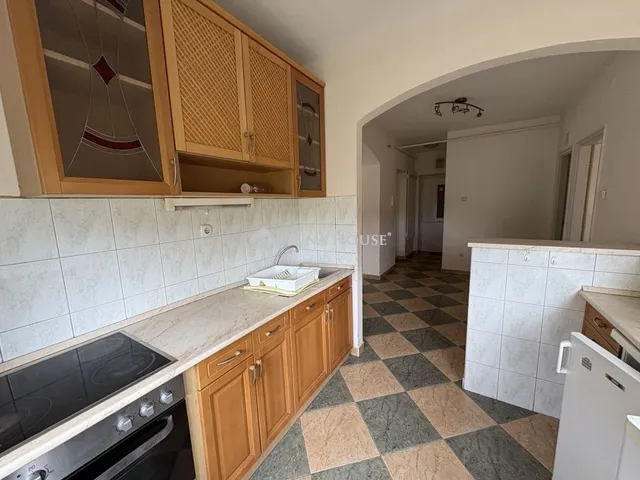 Eladó lakás Debrecen, Nagyerdő 95 nm