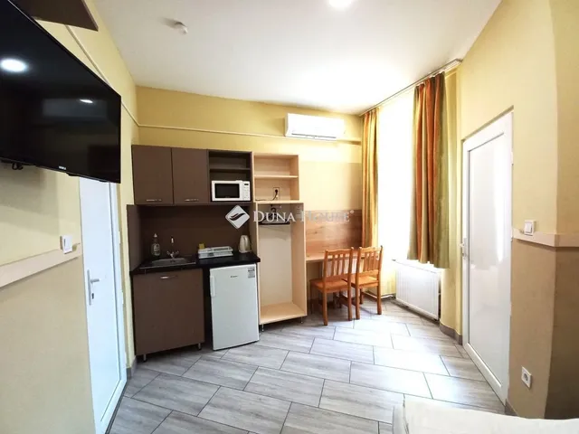 Eladó kereskedelmi és ipari ingatlan Debrecen, Belváros 54 nm