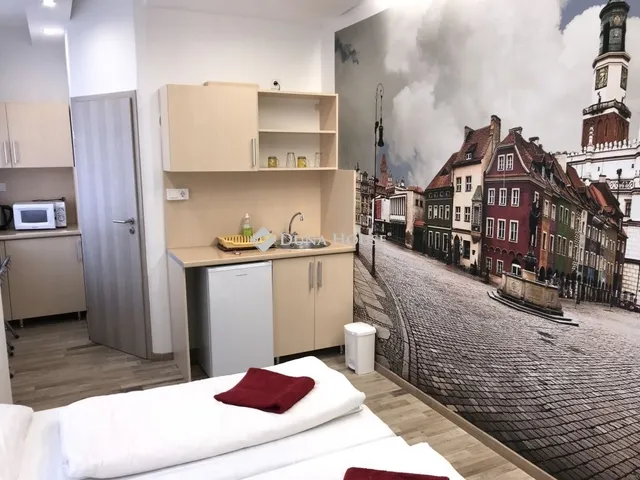 Eladó kereskedelmi és ipari ingatlan Debrecen, Belváros 54 nm