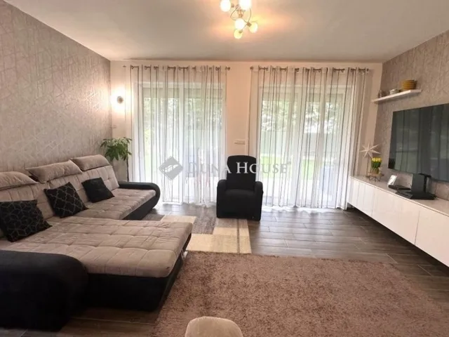 Eladó ház Debrecen, Józsa 141 nm