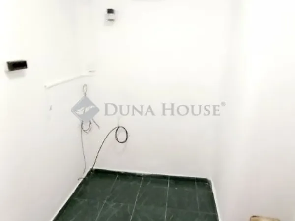 Kiadó kereskedelmi és ipari ingatlan Debrecen 22 nm