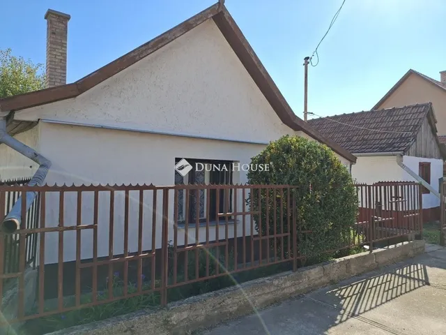 Eladó ház Berettyóújfalu 42 nm