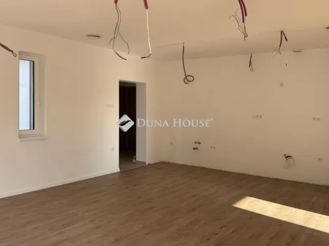 Eladó ház Hajdúsámson 98 nm