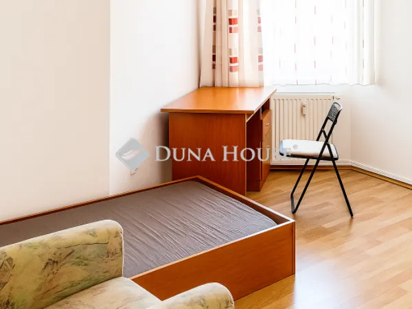 Eladó lakás Debrecen, Széchenyikert 64 nm