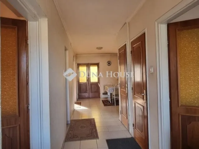 Eladó ház Debrecen, Gerébytelep 180 nm