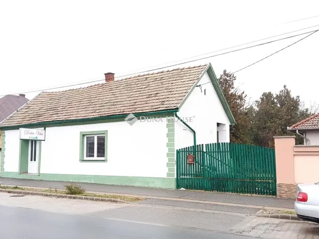 Eladó ház Vámospércs 84 nm