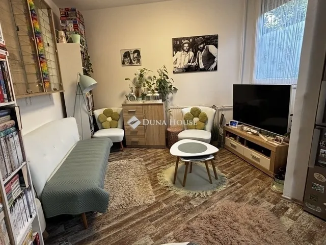 Eladó lakás Debrecen, Tócóskert 74 nm