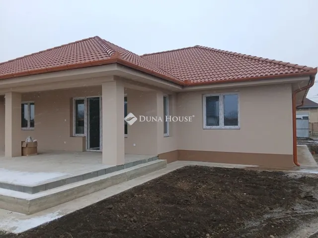 Eladó ház Debrecen 190 nm