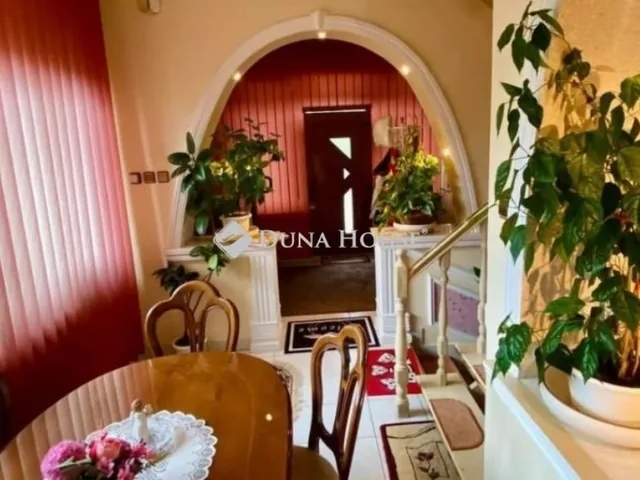 Eladó ház Debrecen, Szabadságtelep 165 nm