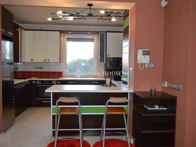 Eladó ház Debrecen, Nyulas 285 nm