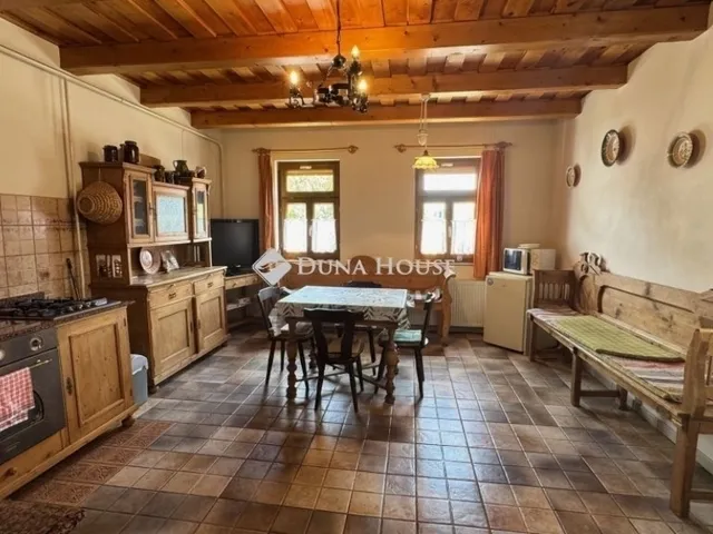 Eladó ház Mezőkövesd 70 nm