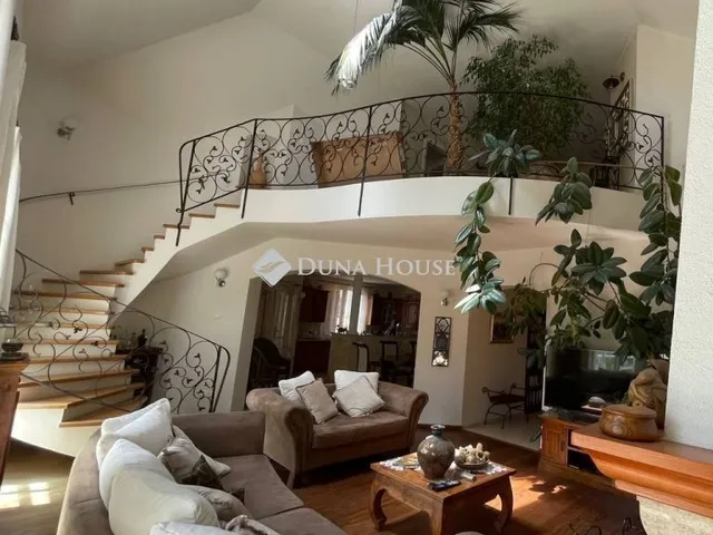 Eladó ház Hajdúböszörmény 240 nm