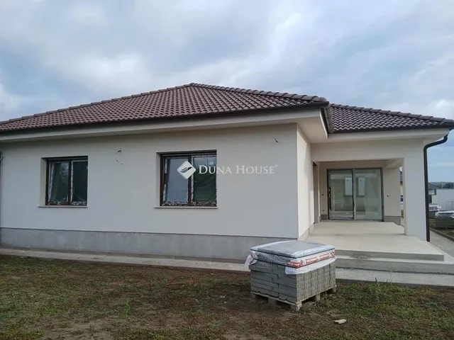 Eladó ház Debrecen, Pallag 169 nm