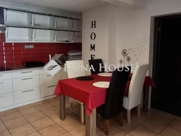 Eladó ház Zsáka 70 nm