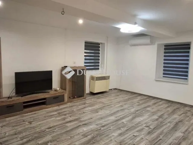 Eladó ház Zsáka 70 nm