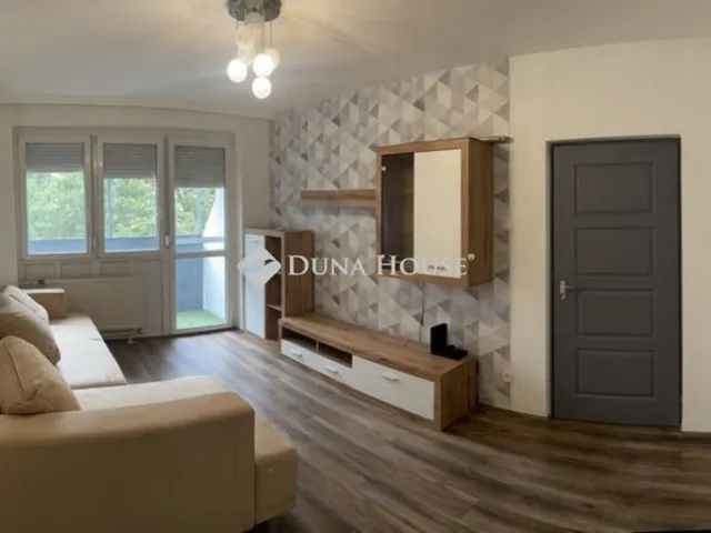 Eladó lakás Debrecen, Tócóskert 46 nm