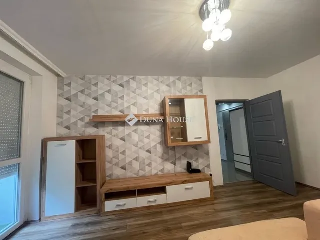 Eladó lakás Debrecen, Tócóskert 46 nm