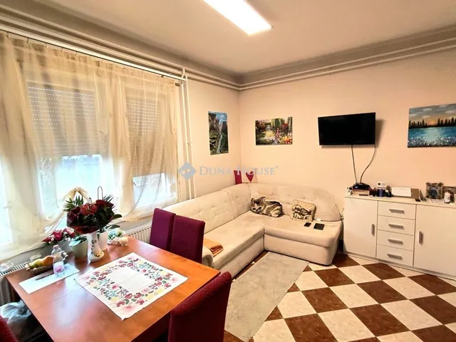 Eladó ház Debrecen, Lencztelep 182 nm