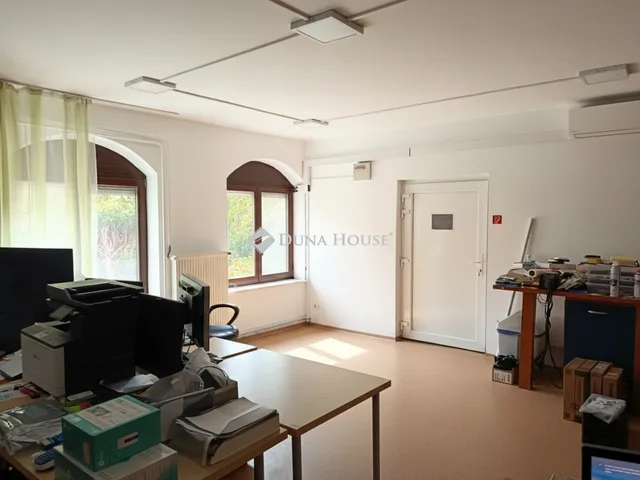 Eladó ház Debrecen, Nyulas 231 nm