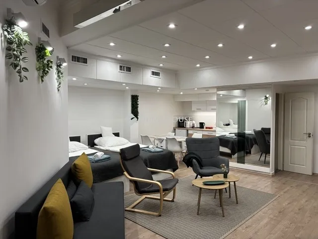 Eladó kereskedelmi és ipari ingatlan Debrecen 45 nm