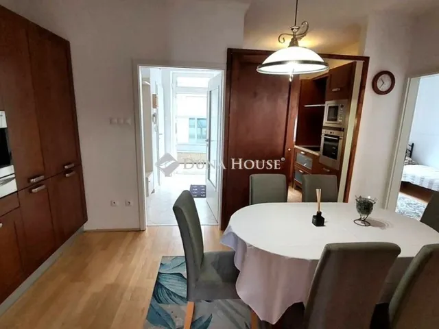 Eladó lakás Debrecen, Belváros 72 nm