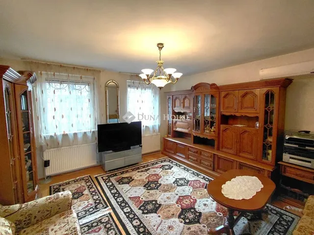 Eladó ház Debrecen 205 nm