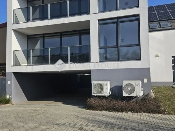Eladó lakás Debrecen, Nagyerdőalja 326 nm