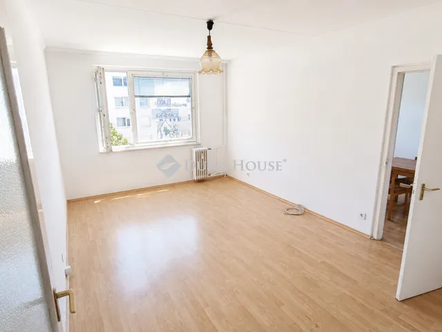 Eladó lakás Debrecen 69 nm