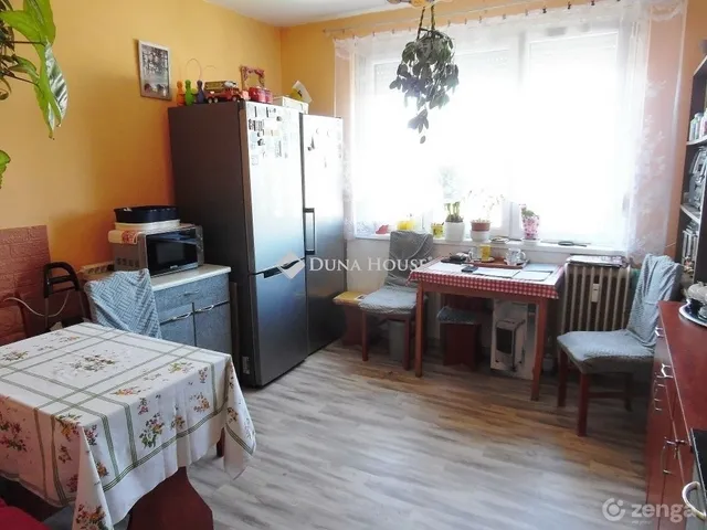 Eladó lakás Debrecen 71 nm