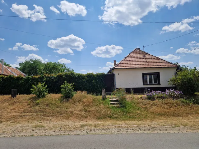 Eladó ház Sükösd 88 nm