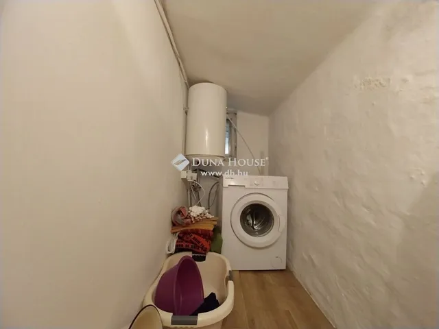 Eladó ház Paks 70 nm