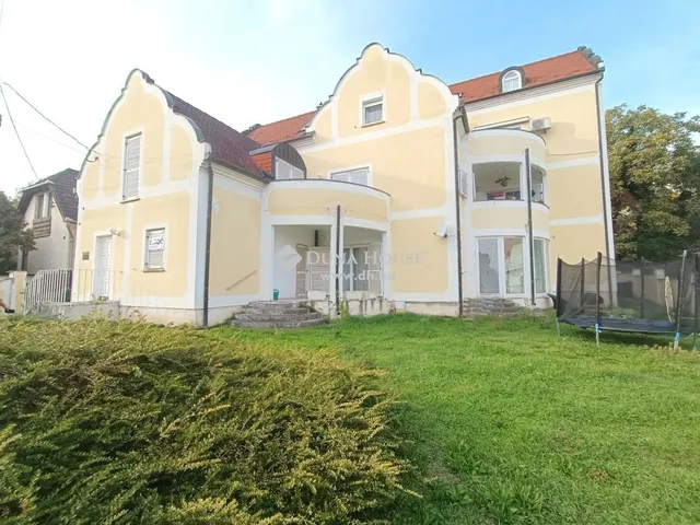Eladó lakás Szekszárd 185 nm