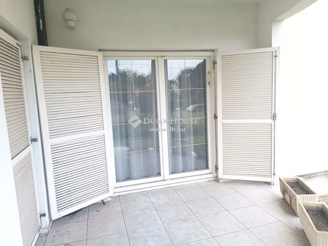 Eladó lakás Szekszárd 185 nm