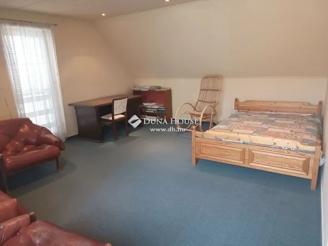 Eladó lakás Szekszárd 185 nm