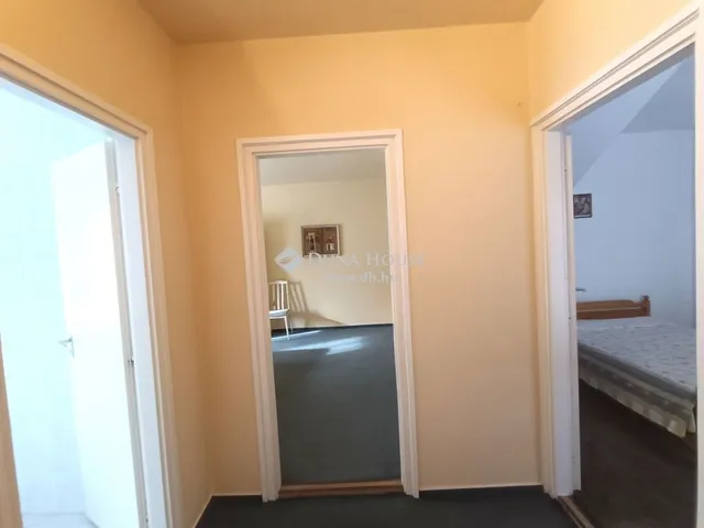 Eladó lakás Szekszárd 185 nm