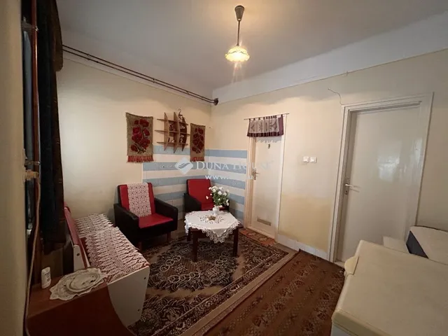 Eladó ház Szeremle 195 nm