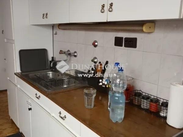 Eladó lakás Szekszárd 83 nm