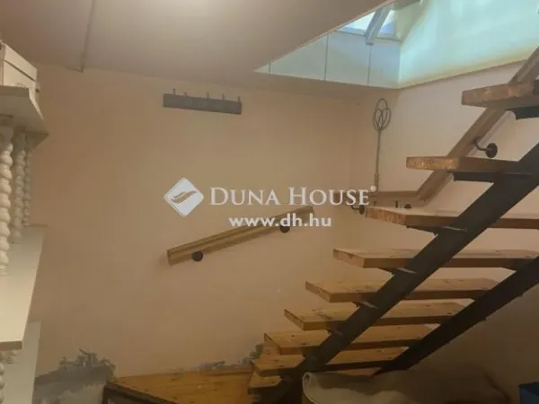 Eladó ház Dunaszentgyörgy 195 nm