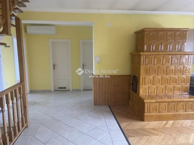 Eladó ház Dunaszentgyörgy 195 nm