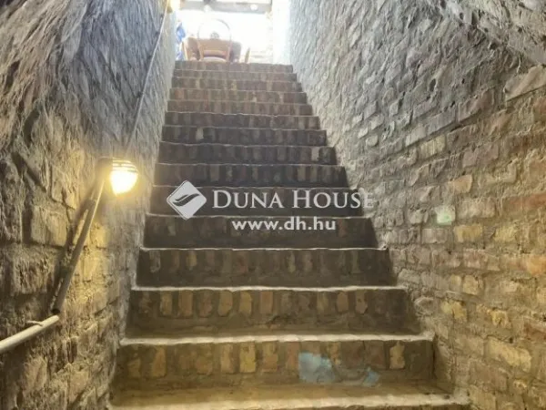 Eladó üdülő és hétvégi ház Szekszárd 92 nm