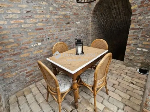 Eladó üdülő és hétvégi ház Szekszárd 92 nm