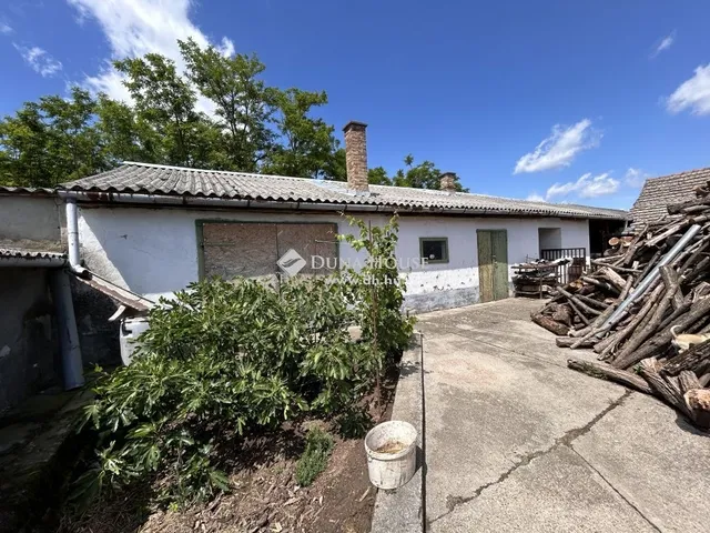 Eladó ház Nagybaracska 120 nm