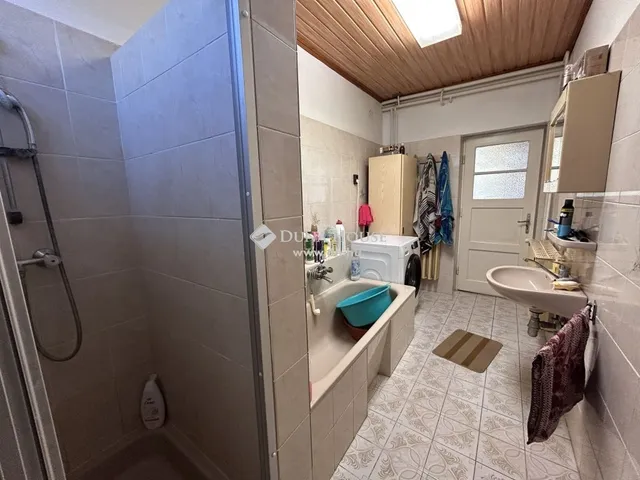 Eladó ház Nagybaracska 120 nm