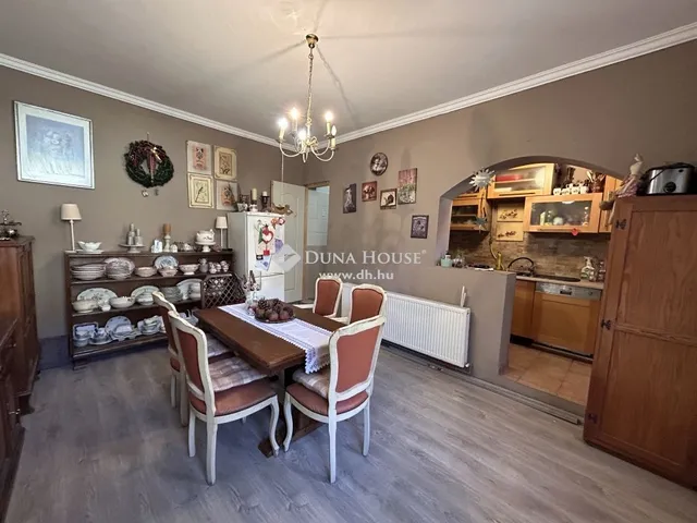 Eladó ház Bátaszék 110 nm