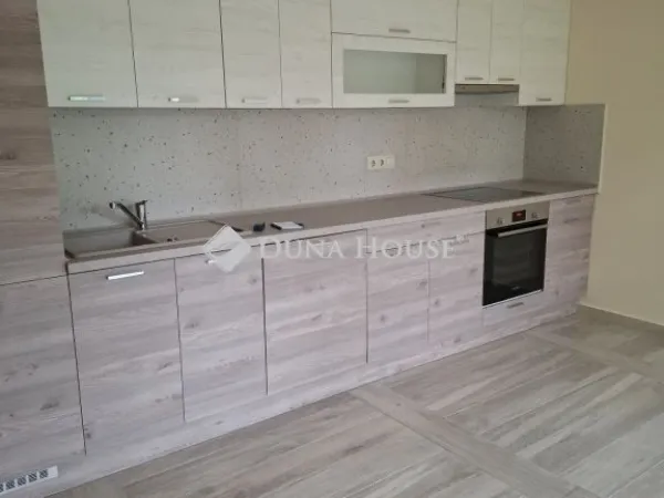 Kiadó lakás Szekszárd 50 nm