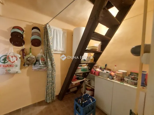 Eladó ház Tolna 160 nm