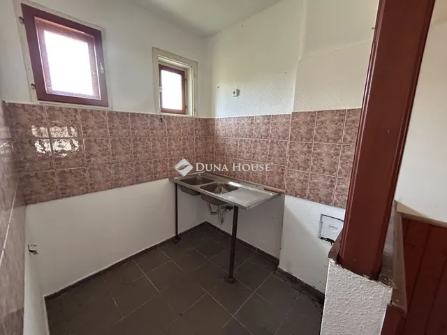 Eladó ház Sükösd 45 nm