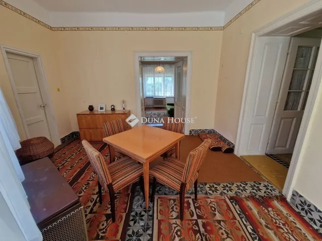 Eladó ház Császártöltés 162 nm