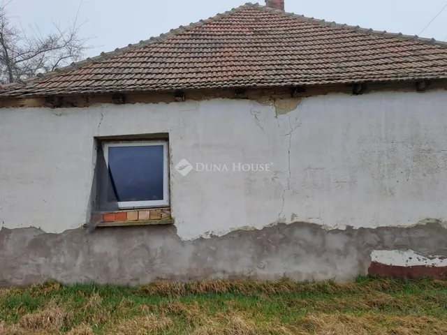 Eladó ház Csikéria 117 nm