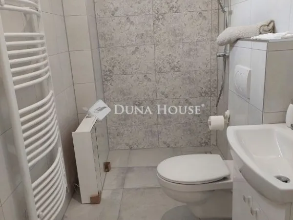 Eladó lakás Baja 47 nm